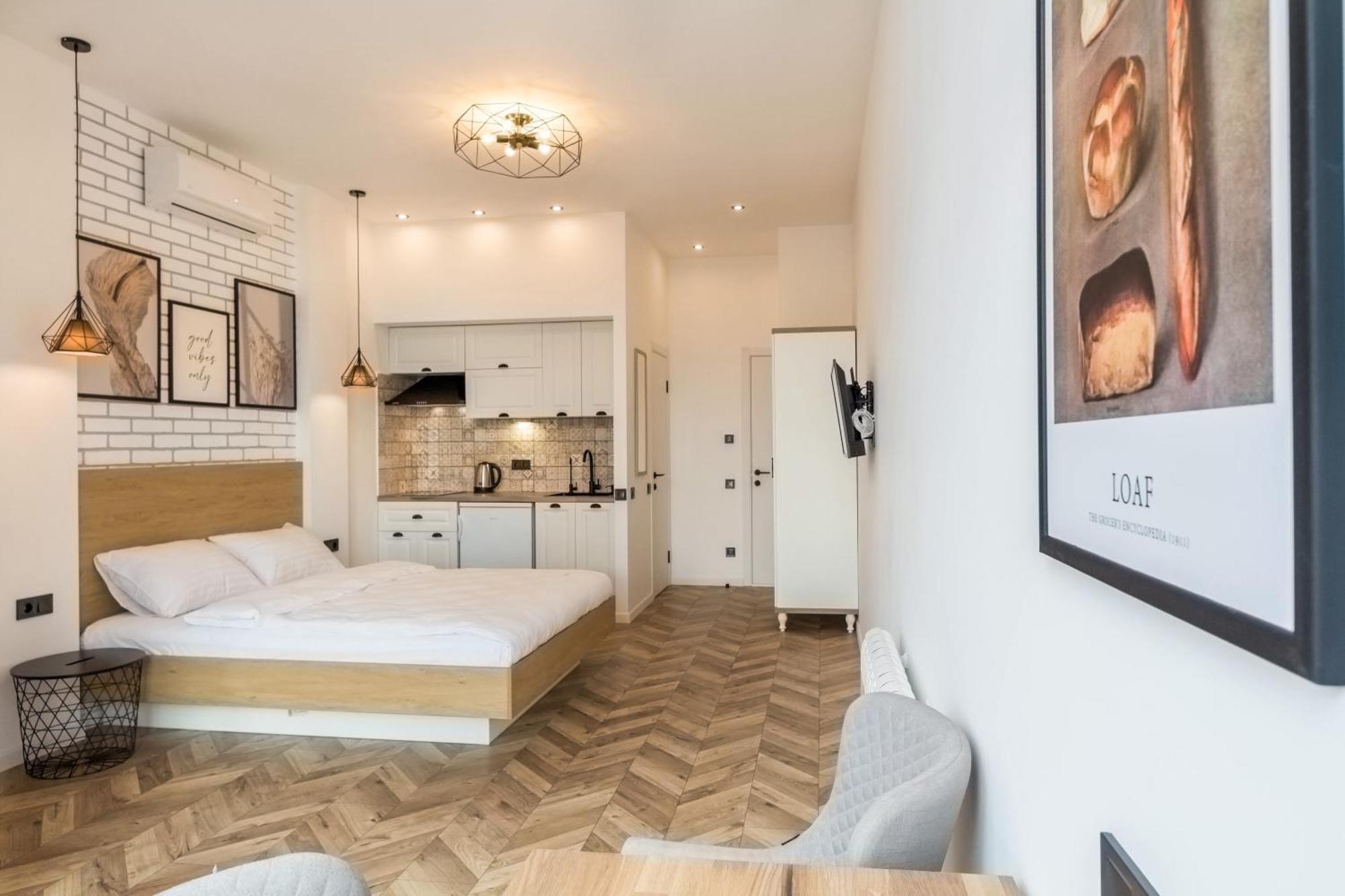 Design Apartments With Panoramic View Kyiv Exterior foto