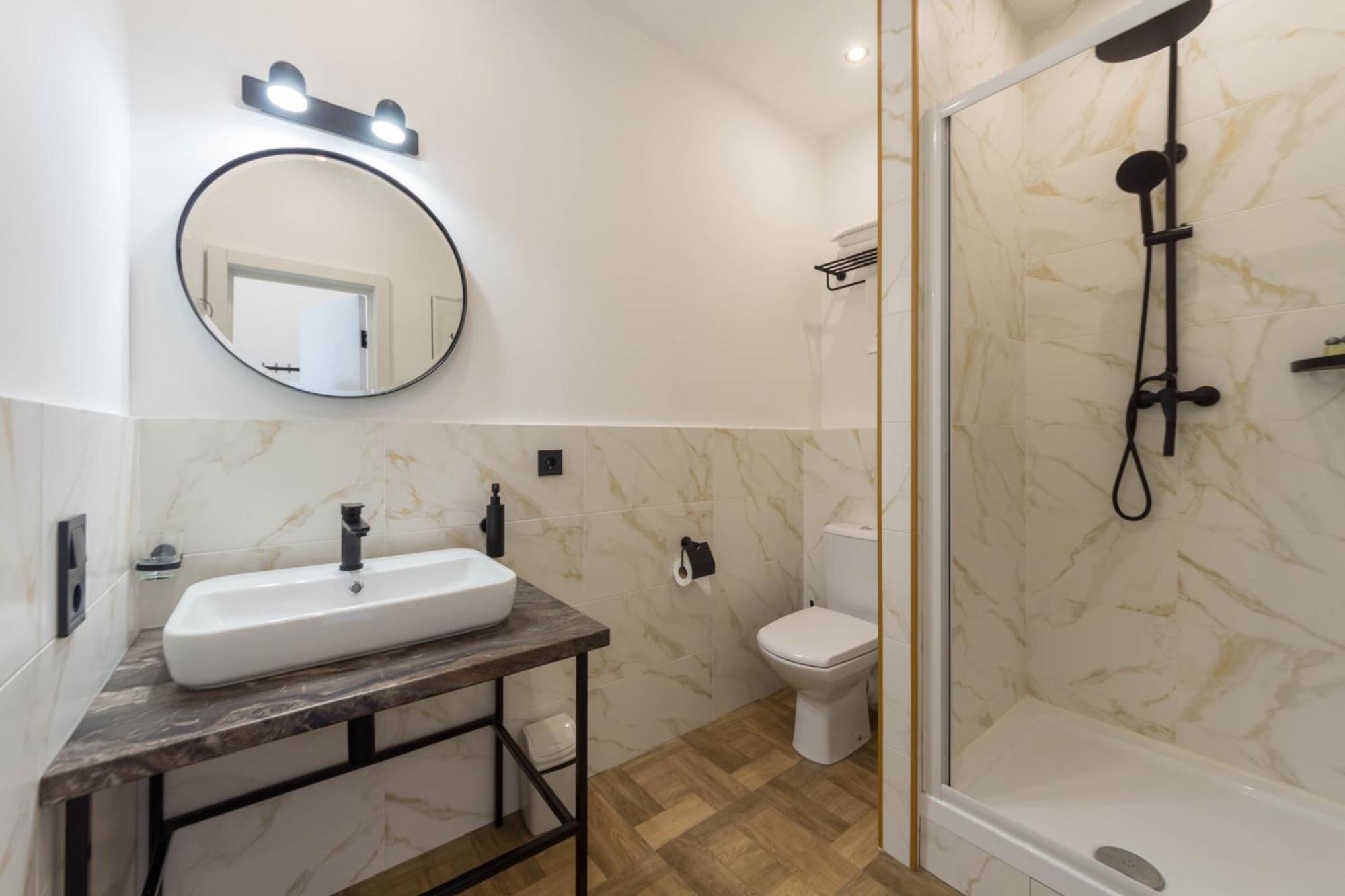 Design Apartments With Panoramic View Kyiv Exterior foto