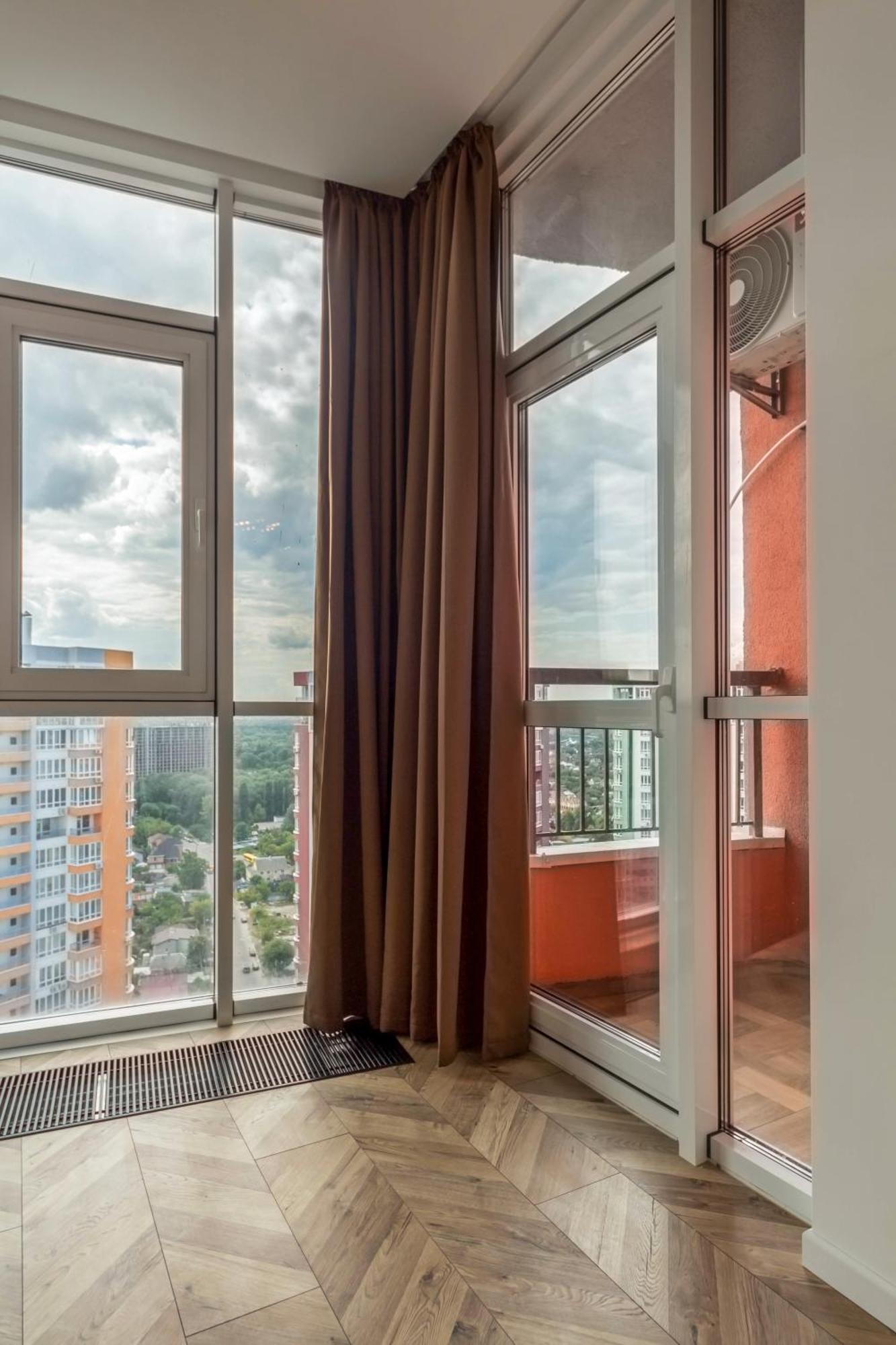 Design Apartments With Panoramic View Kyiv Exterior foto
